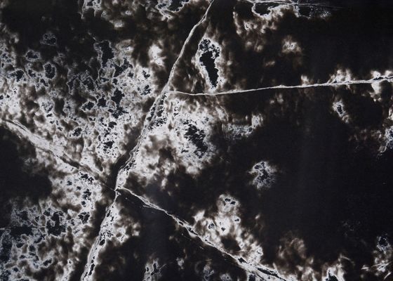 কালো ক্যালকাটা কোয়ার্টজ পাথর